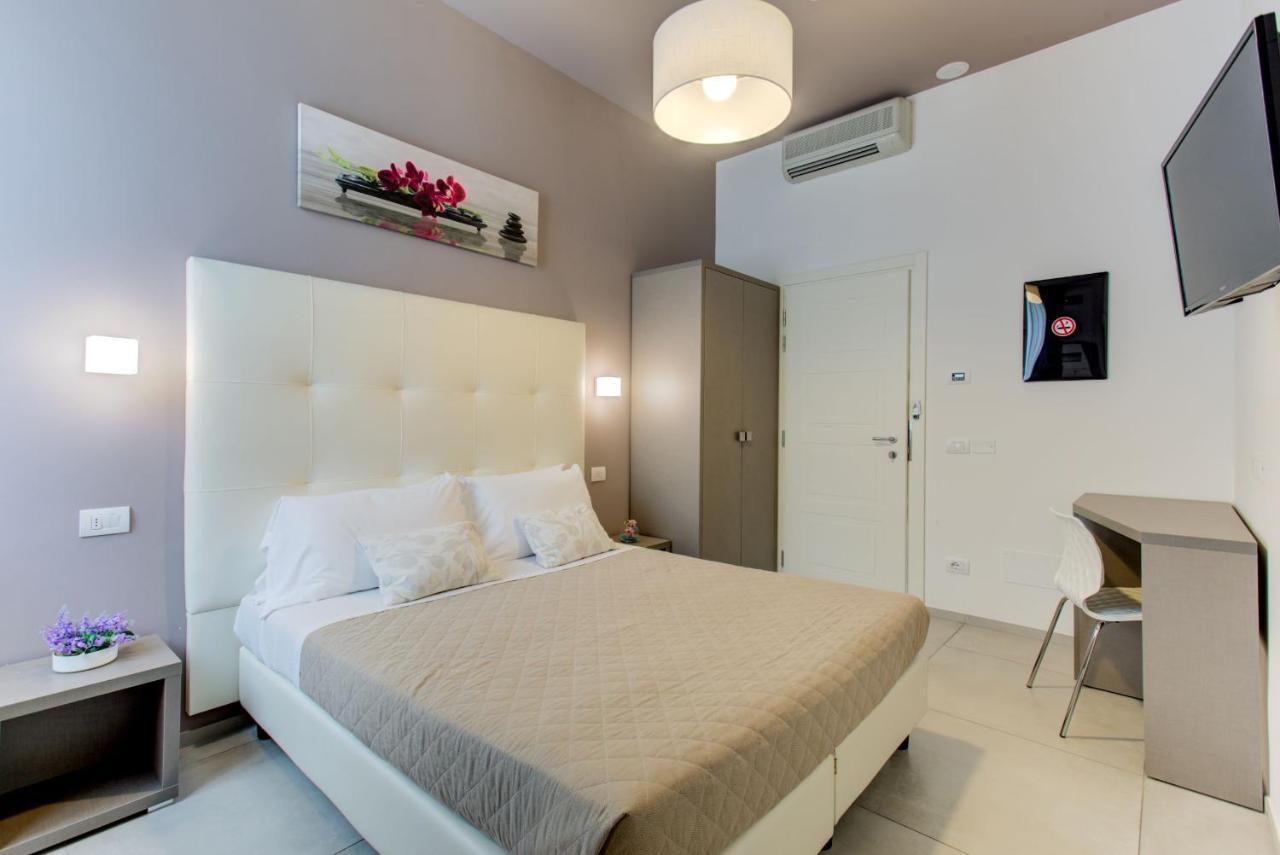 Hotel Villa Augustea ริมินี ภายนอก รูปภาพ